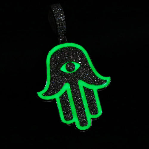 Moissanite Glowing Hamsa Pendant